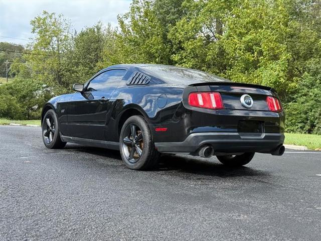 2010 ford mustang gt