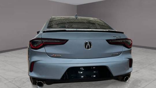 2025 Acura TLX