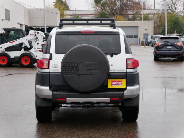 2007 toyota fj cruiser base (retail orders only) (m6)