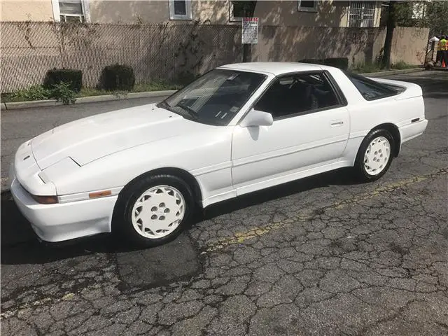1989 toyota supra sport roof 11,650 miles pearl white 2 door targa straight 6 cy