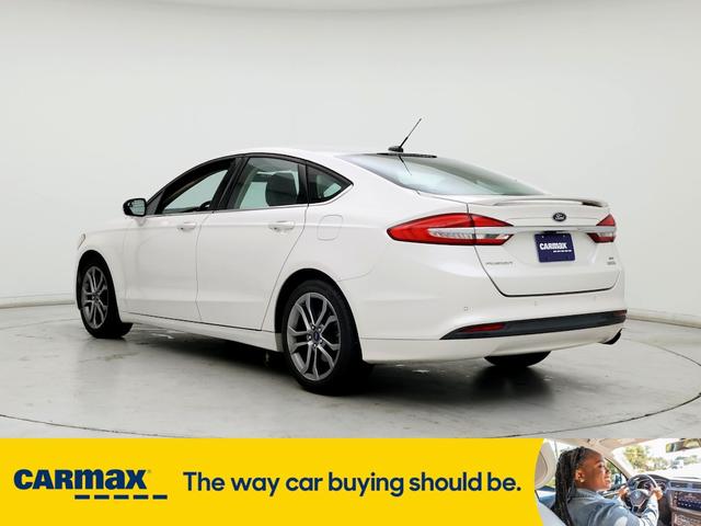 2017 ford fusion se