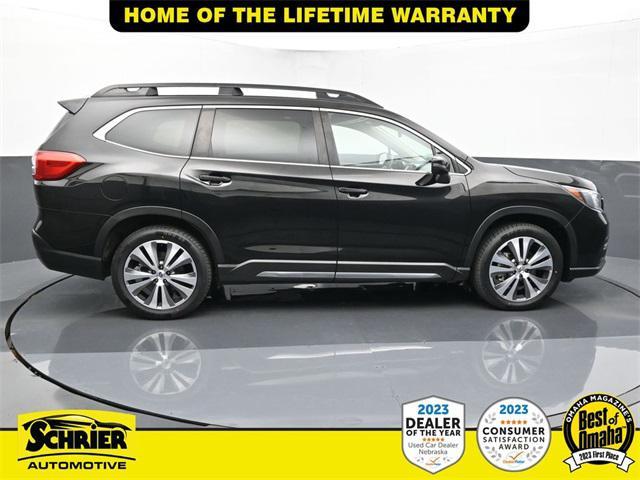 2022 subaru ascent limited 7-passenger