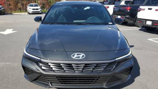 2025 Hyundai Elantra