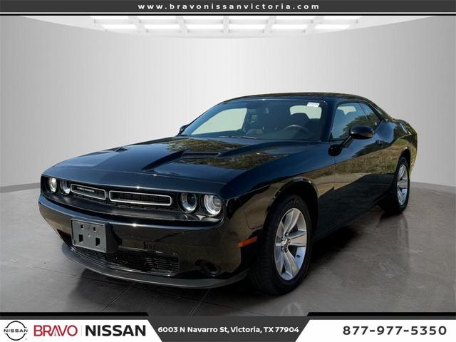 2023 dodge challenger sxt