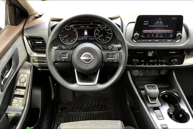 2022 nissan rogue sv