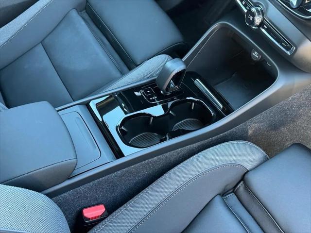 2023 volvo xc40 recharge pure electric twin core