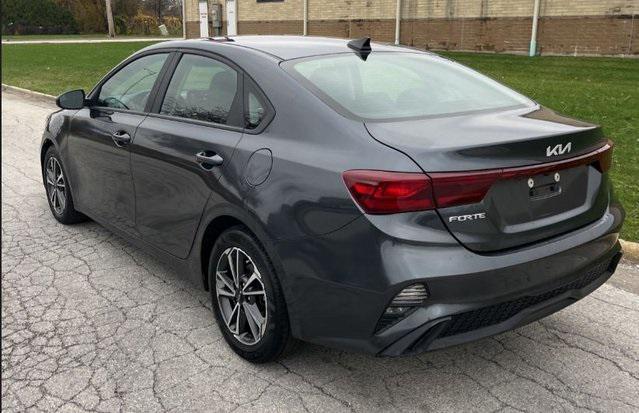 2022 kia forte lxs