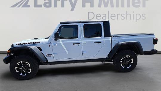 2024 Jeep Gladiator
