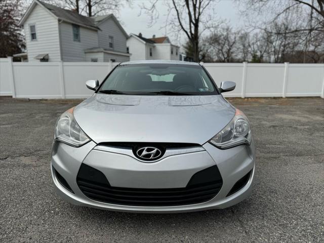 2013 hyundai veloster base