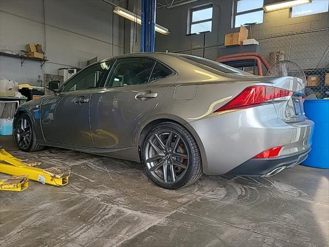 2017 lexus is 300 base
