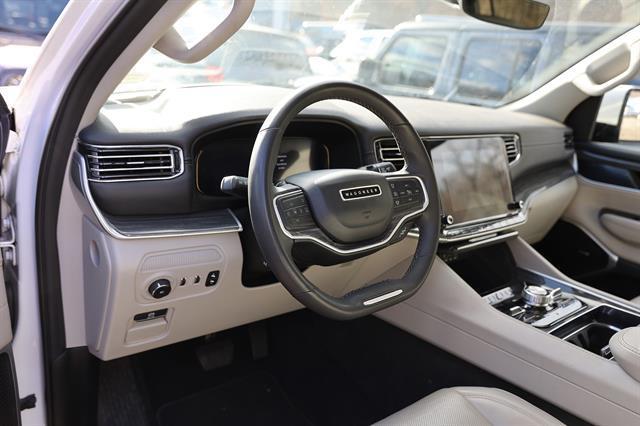 2022 jeep wagoneer series iii 4x4