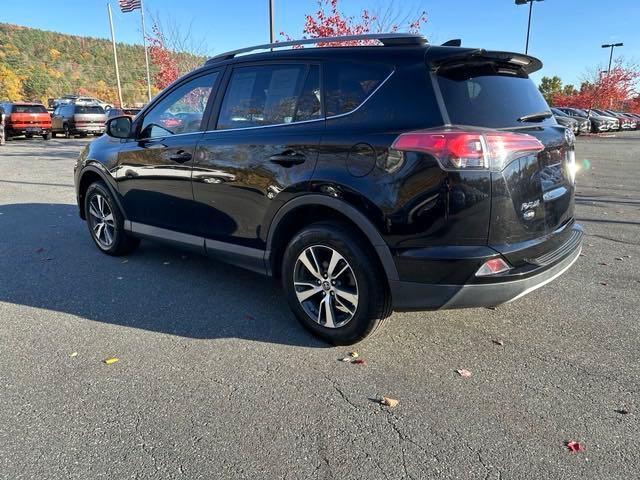 2017 toyota rav4 xle