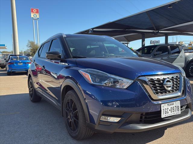 2019 nissan kicks sr