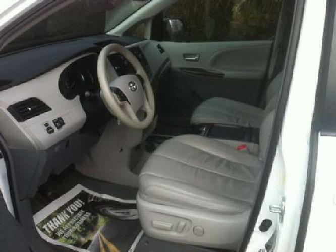 2011 toyota sienna in york, pa