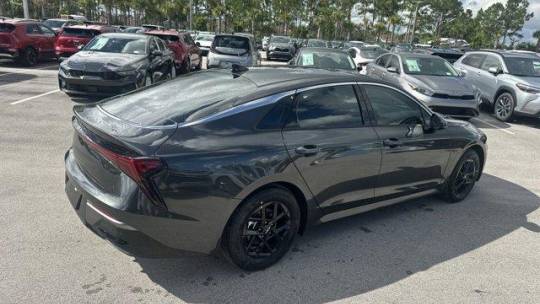 2025 Kia K5