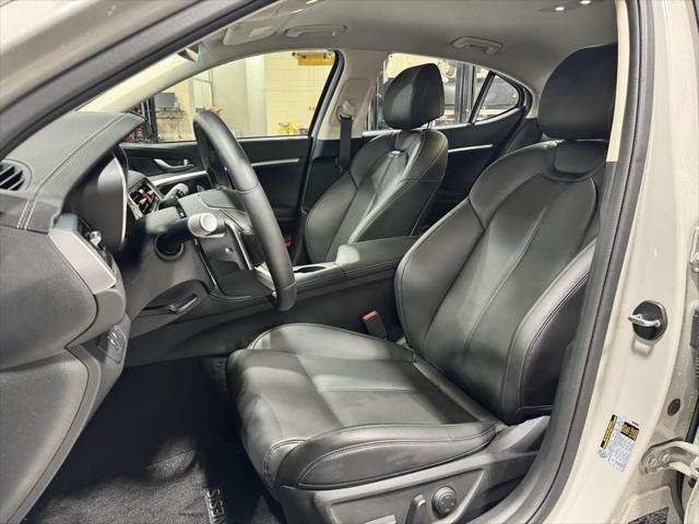 2024 genesis g70 2.5t awd