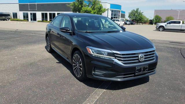 2022 volkswagen passat 2.0t limited edition