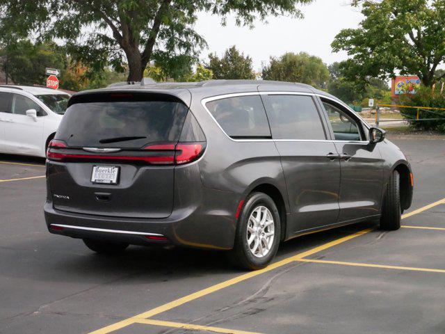 2022 chrysler pacifica touring l