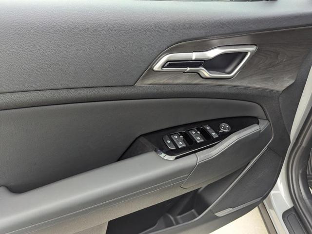 2025 kia sportage x-line