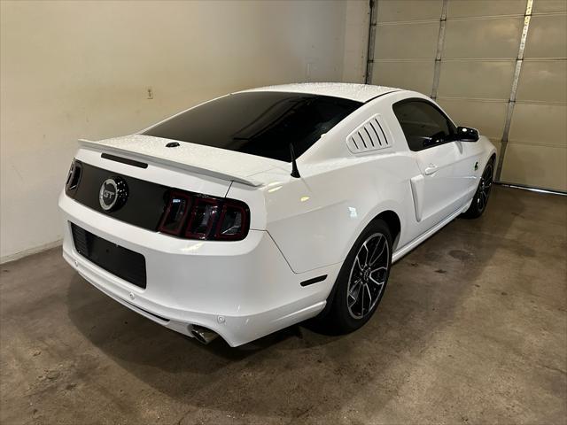 2014 ford mustang gt