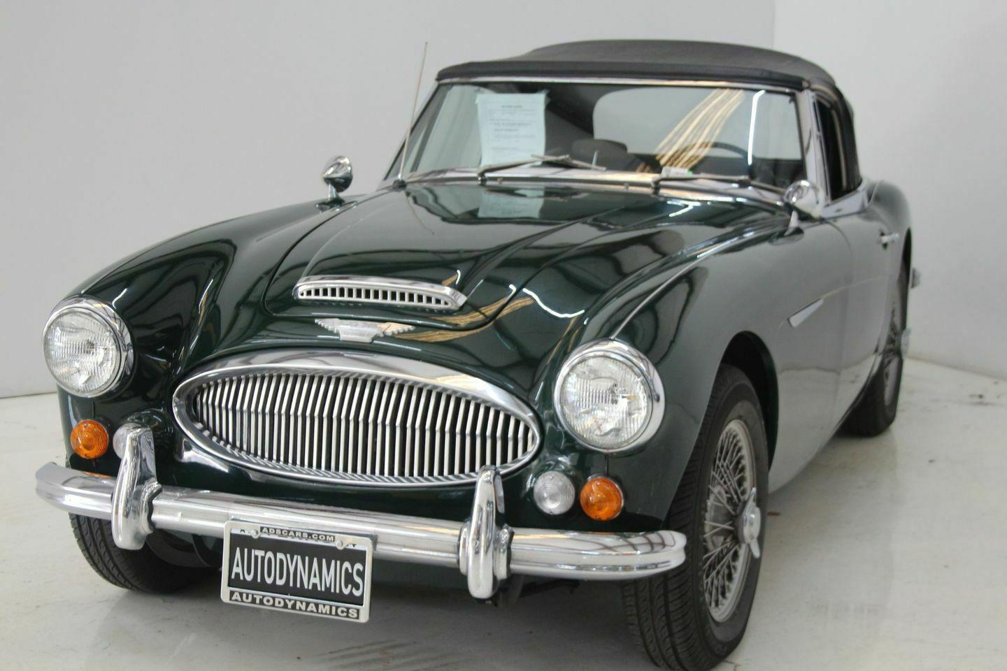 1967 austin-healey 3000 convertible sports car 4 manual