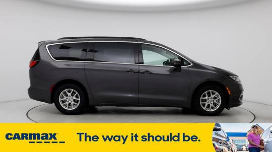 2022 Chrysler Pacifica