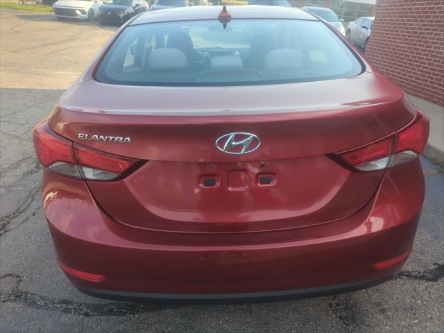 2016 hyundai elantra se