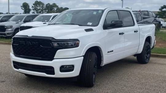new 2025 ram 1500 big horn crew cab 5'7" box 4wd