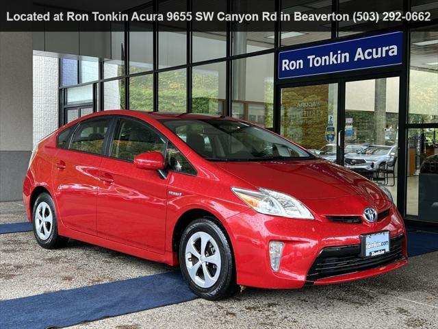 2013 toyota prius three