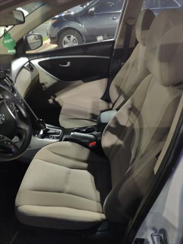2016 hyundai elantra gt base