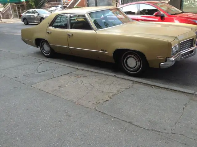 collectible 1970 delta 88 original 1 owner 78,000 miles