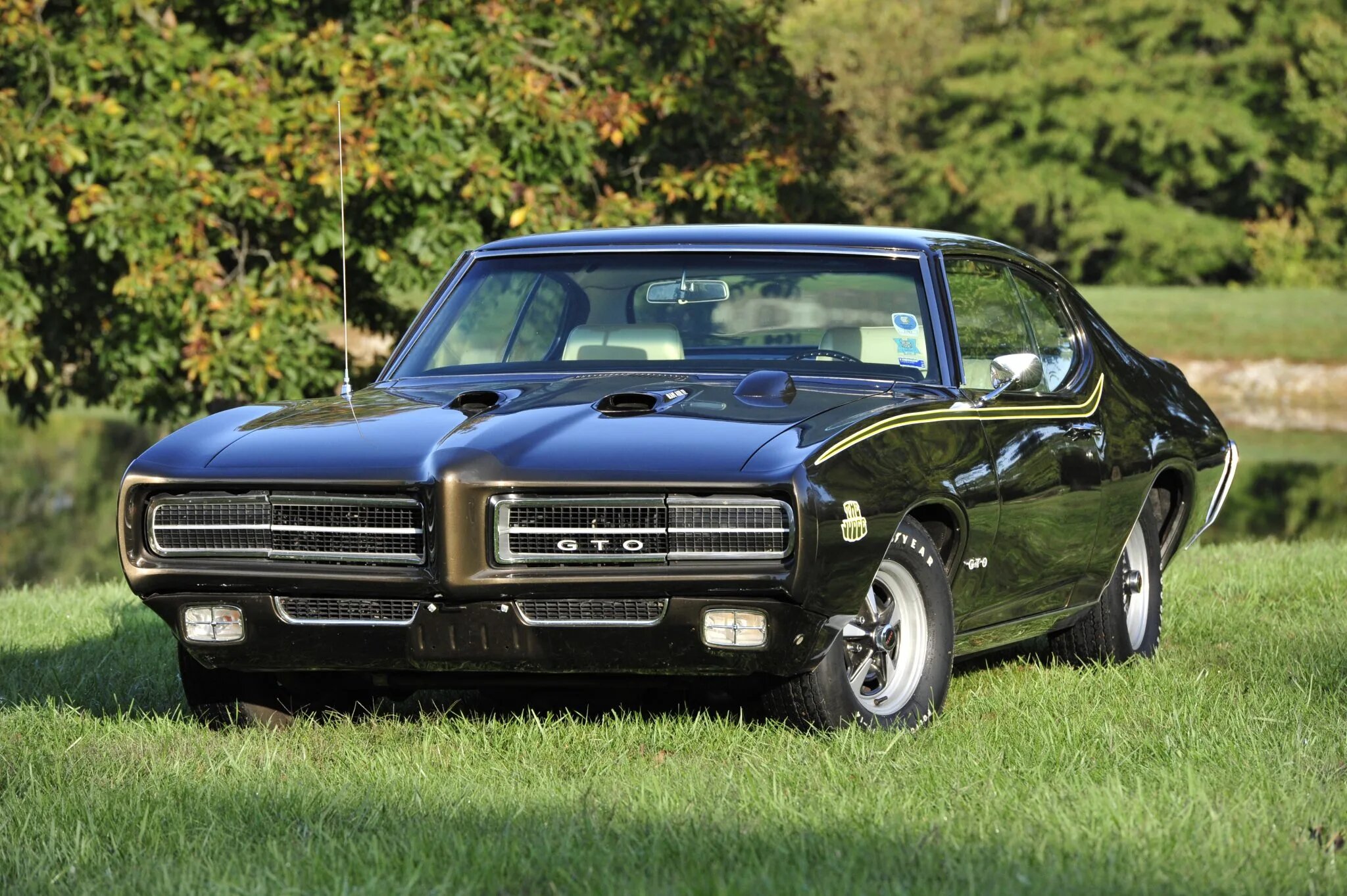 pontiac gto judge