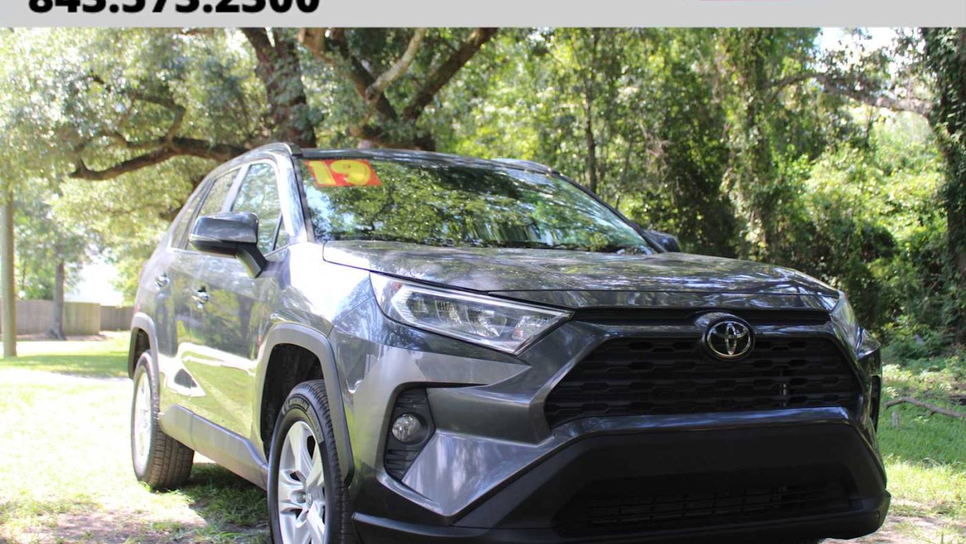 2019 toyota rav4 xle