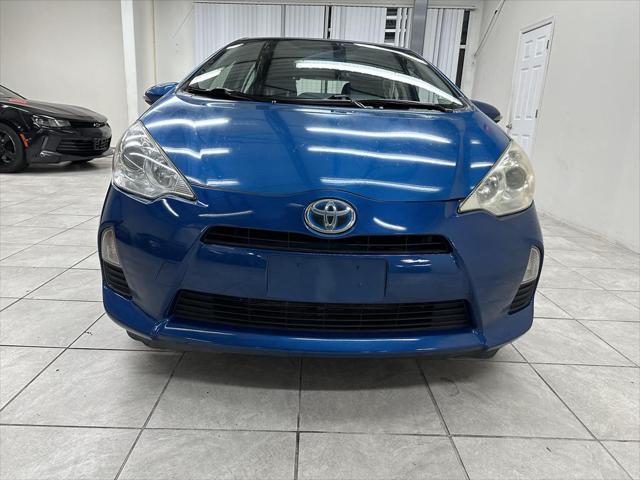 2014 toyota prius c two