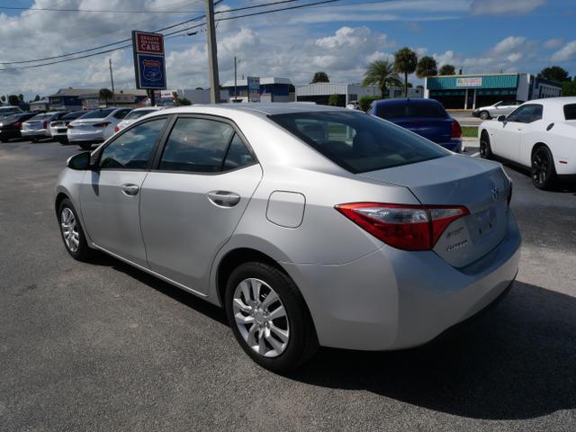 2015 toyota corolla le