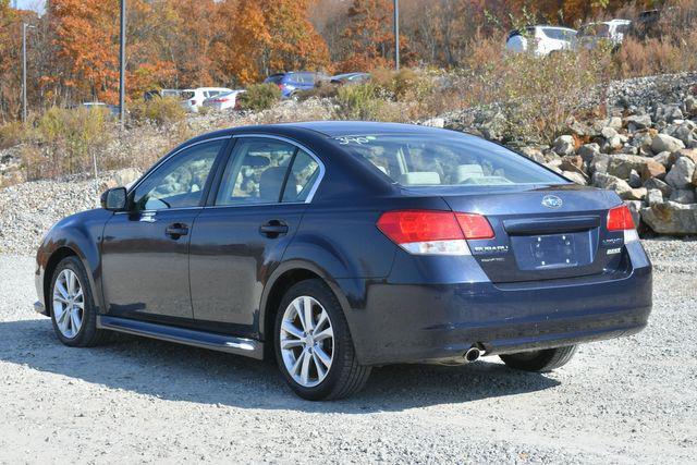 2013 subaru legacy premium