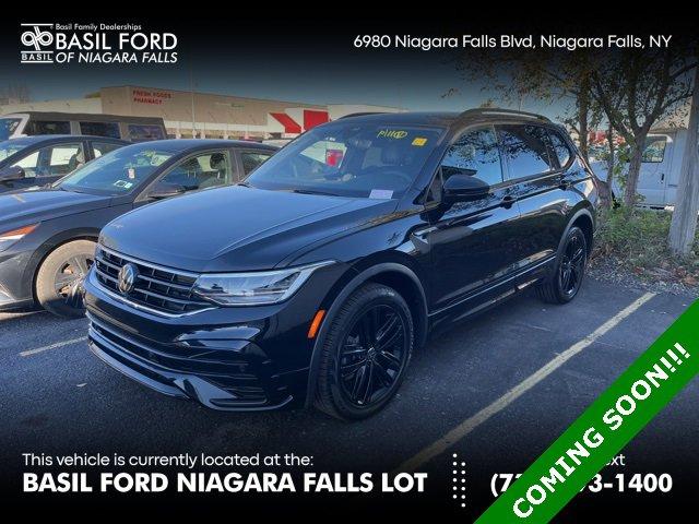 2022 volkswagen tiguan se r-line black