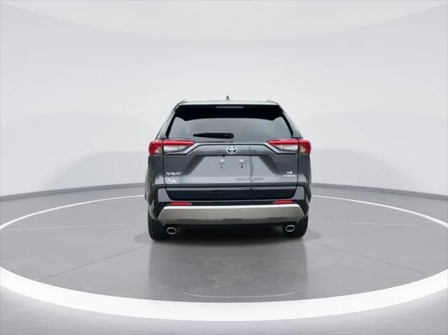 2022 toyota rav4 hybrid se