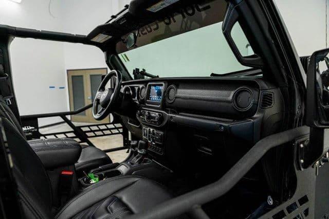 2024 jeep gladiator sport s in west palm beach, florida