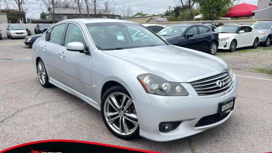 2009 Infiniti M
