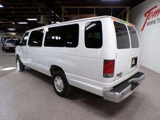 2011 ford e350 super duty xlt