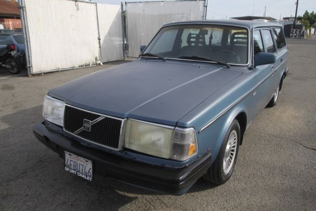 1987 volvo 240 dl automatic 4 cylinder no reserve