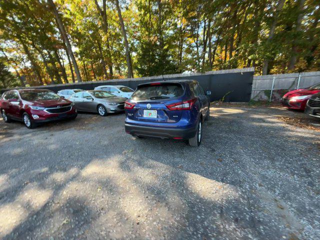 2021 nissan rogue sport s