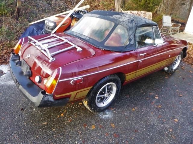 1979 mg mgb roadster 133110 miles burgundy w/black soft-top car 4-speed manual