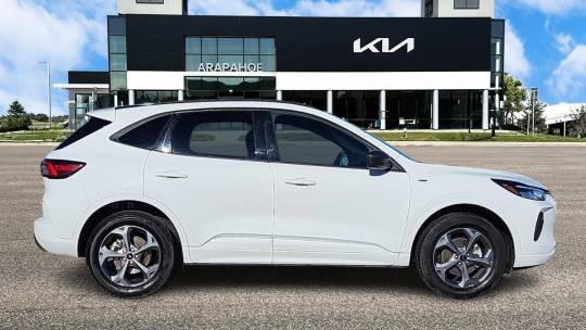 2023 Ford Escape