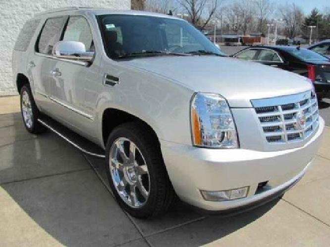 2013 cadillac escalade luxury awd in merrillville, in