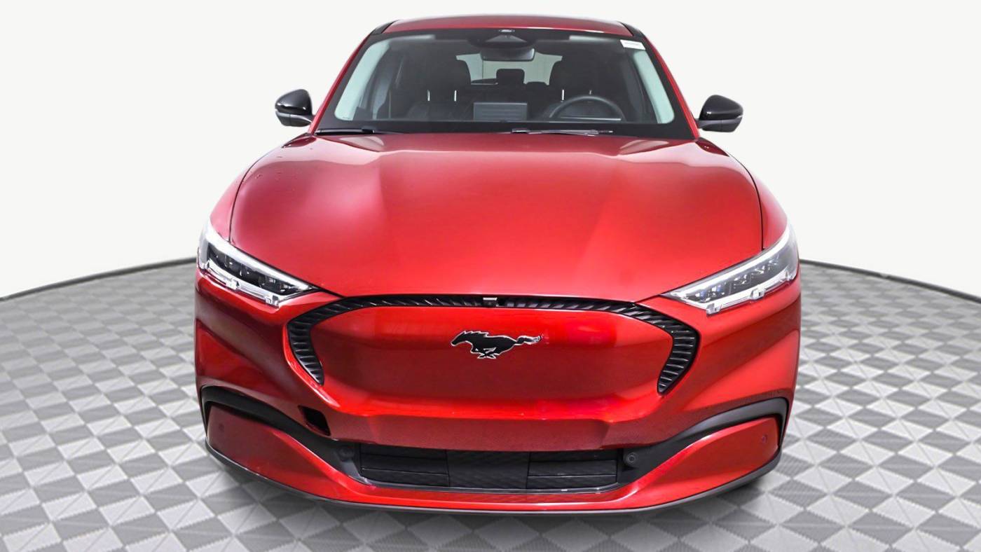 2023 ford mustang mach-e select