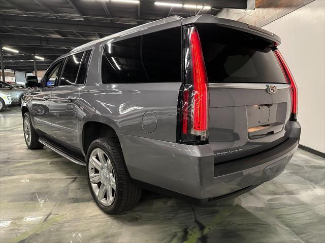 2018 cadillac escalade esv luxury