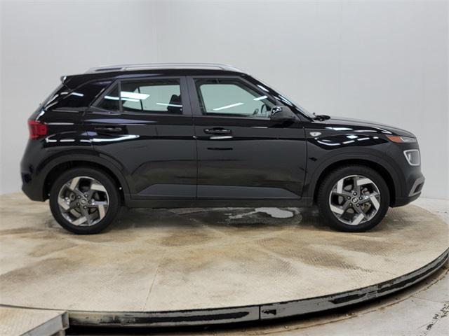 2022 hyundai venue sel