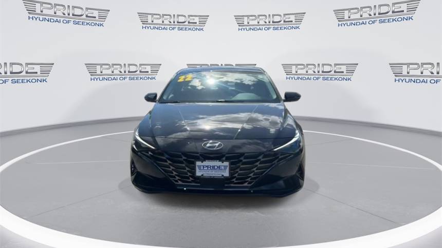 2022 hyundai elantra limited